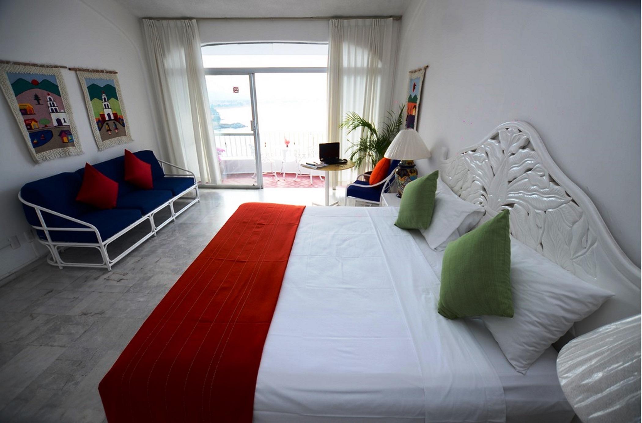 מנסניו Dolphin Cove Inn מראה חיצוני תמונה